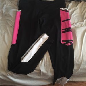 Victoria’s Secret PINK leggings